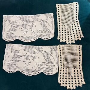 Vintage White Crochet Floral Doilies Set of 4 Table Placemats‎ Linens